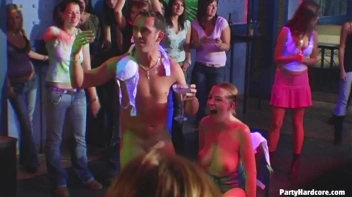 Party Hardcore Vol. 86 Part 1 - Cam 2 Screencap 87 on sinx.preview.netperv.com