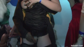 Winter WonderBang Part 1 - Cam 3 Screencap 12 on sinx.preview.netperv.com