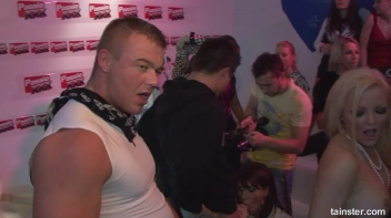 Winter WonderBang Part 1 - Cam 3 Screencap 61 on sinx.preview.netperv.com