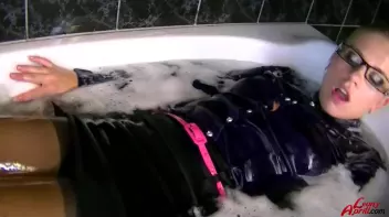 BJ, Piss, and Cigarettes Screencap 38 on sinx.preview.netperv.com