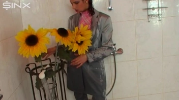 The Ultimate Shower Seduction Screencap 42 on sinx.preview.netperv.com