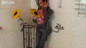 The Ultimate Shower Seduction Screencap 74 on sinx.preview.netperv.com