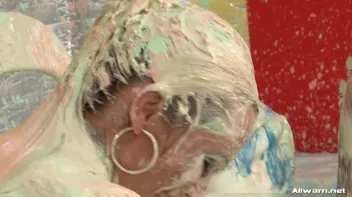 The Messiest Trivia Show Ever Screencap 95 on sinx.preview.netperv.com