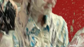 The Messiest Trivia Show Ever Screencap 96 on sinx.preview.netperv.com