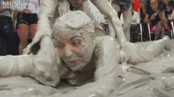 Messy Wrestling: Valentina Ross The Boss Throws Down In The Mud In Style!! Screencap 71 on sinx.preview.netperv.com