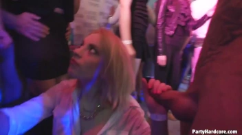 Party Hardcore Gone Crazy Vol. 33 Part 7 - Cam 2 Screencap 26 on sinx.preview.netperv.com