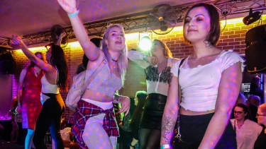 Latest deal - Party Hardcore Gone Crazy Vol. 43 Part 6 - Cam 4