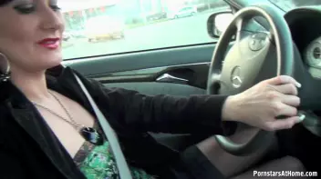 Handjob In Motion Screencap 12 on sinx.preview.netperv.com