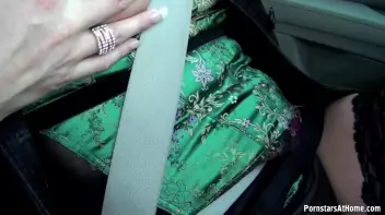 Handjob In Motion Screencap 26 on sinx.preview.netperv.com