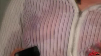 A Very Wet And Live Leony Screencap 24 on sinx.preview.netperv.com