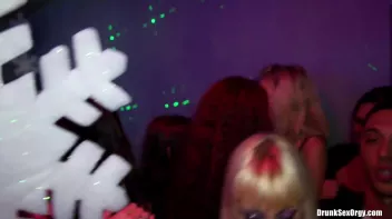 Winter Fuck Jam Part 1 - Cam 4 Screencap 3 on sinx.preview.netperv.com