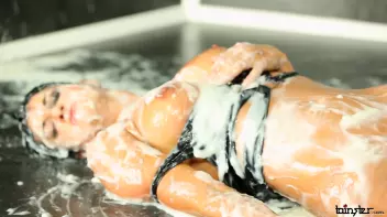 The Slimy Seance Screencap 118 on sinx.preview.netperv.com