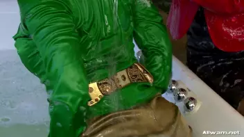 Sensual Scrub Down Screencap 80 on sinx.preview.netperv.com