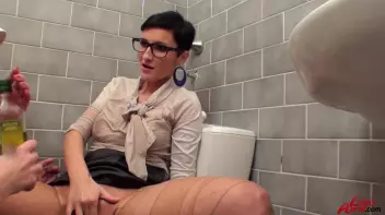 Piss And Fist Play In The Lady's Room Screencap 50 on sinx.preview.netperv.com