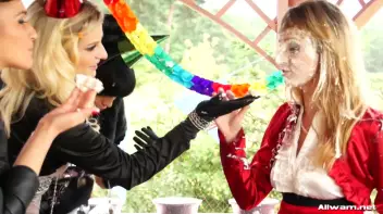Birthday Party Messacre Screencap 5 on sinx.preview.netperv.com