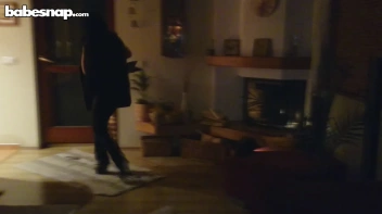 Pull That Little Thief's Hair And Teach Her A Lesson! Screencap 12 on sinx.preview.netperv.com