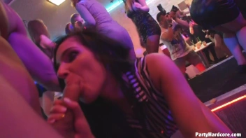 Party Hardcore Gone Crazy Vol. 29 Part 5 - Cam 2 Screencap 9 on sinx.preview.netperv.com