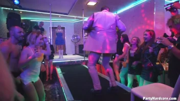 Party Hardcore Gone Crazy Vol. 29 Part 5 - Cam 2 Screencap 41 on sinx.preview.netperv.com