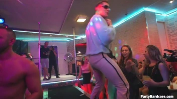 Party Hardcore Gone Crazy Vol. 29 Part 5 - Cam 2 Screencap 46 on sinx.preview.netperv.com