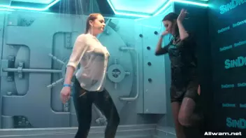 Showing Off Under The Showers Screencap 35 on sinx.preview.netperv.com