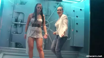 Showing Off Under The Showers Screencap 70 on sinx.preview.netperv.com