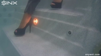 Fully Clothed Hot Tub Hotness Screencap 17 on sinx.preview.netperv.com