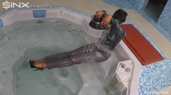 Fully Clothed Hot Tub Hotness Screencap 24 on sinx.preview.netperv.com