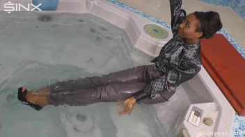 Fully Clothed Hot Tub Hotness Screencap 26 on sinx.preview.netperv.com