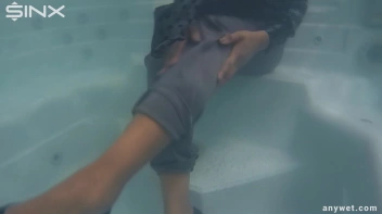 Fully Clothed Hot Tub Hotness Screencap 29 on sinx.preview.netperv.com