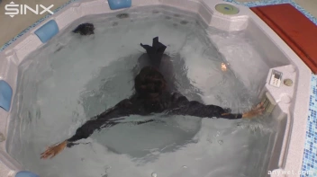 Fully Clothed Hot Tub Hotness Screencap 56 on sinx.preview.netperv.com