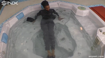 Fully Clothed Hot Tub Hotness Screencap 58 on sinx.preview.netperv.com