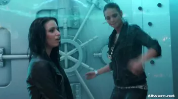 Wetlook Dancing Queens On Screen! Screencap 6 on sinx.preview.netperv.com