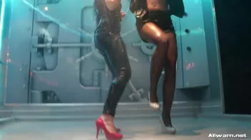 Looking Good In Wetlook Screencap 33 on sinx.preview.netperv.com