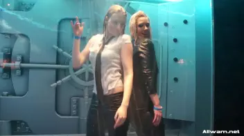 Looking Good In Wetlook Screencap 41 on sinx.preview.netperv.com