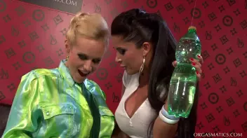 Wet and Rough Lesbo Lovers Screencap 5 on sinx.preview.netperv.com