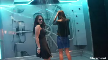 Shower Dancing Screencap 55 on sinx.preview.netperv.com