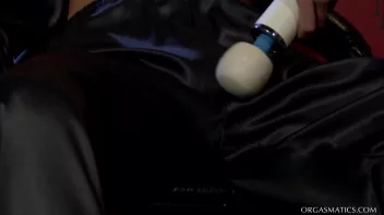 Beautifully Vibrated Lesbo Trio Screencap 50 on sinx.preview.netperv.com