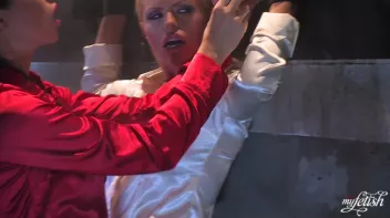 Me Softly Screencap 60 on sinx.preview.netperv.com