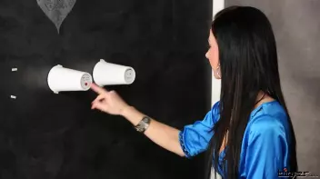 Take Your Pick And Get Covered In It! Screencap 9 on sinx.preview.netperv.com