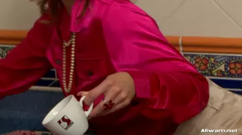 Lady Love In The Tub Screencap 80 on sinx.preview.netperv.com