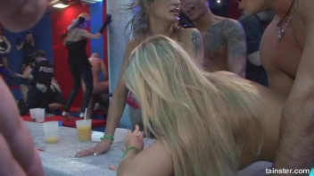 Extreme Speed Dating Part 3 - Cam 2 Screencap 6 on sinx.preview.netperv.com