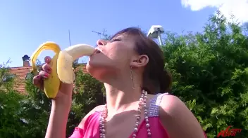 Banana Bang This Piss Freak Screencap 34 on sinx.preview.netperv.com