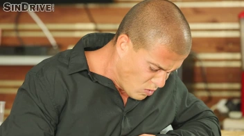 Slutty Anal Wetlook Fight Heats Up The Hot Tub Till They Make Up With Cum Play Screencap 33 on sinx.preview.netperv.com