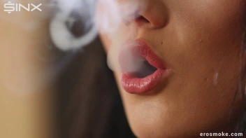 Smoking Hot Seductress Screencap 20 on sinx.preview.netperv.com