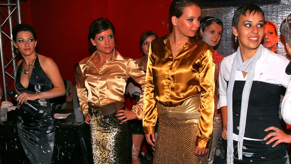 Amazingly Sloppy Messy Smackdown on sinx.preview.netperv.com