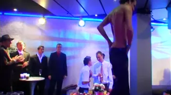 Bisexual Airline Bash! Screencap 24 on sinx.preview.netperv.com