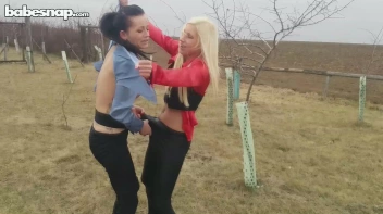 Sleep With Her Boyfriend And Get Your Shit Ripped Up! Screencap 19 on sinx.preview.netperv.com