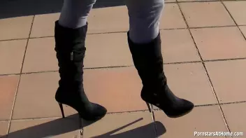 Busted Blowjob! Screencap 6 on sinx.preview.netperv.com