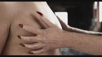 Mit den langen roten Nägeln in den Arsch gekniffen Screencap 59 on sinx.preview.netperv.com