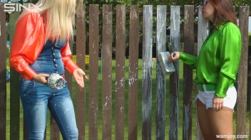 Catfight Turns Messy As Best Friends Get Painted - Cam 2 Screencap 10 on sinx.preview.netperv.com